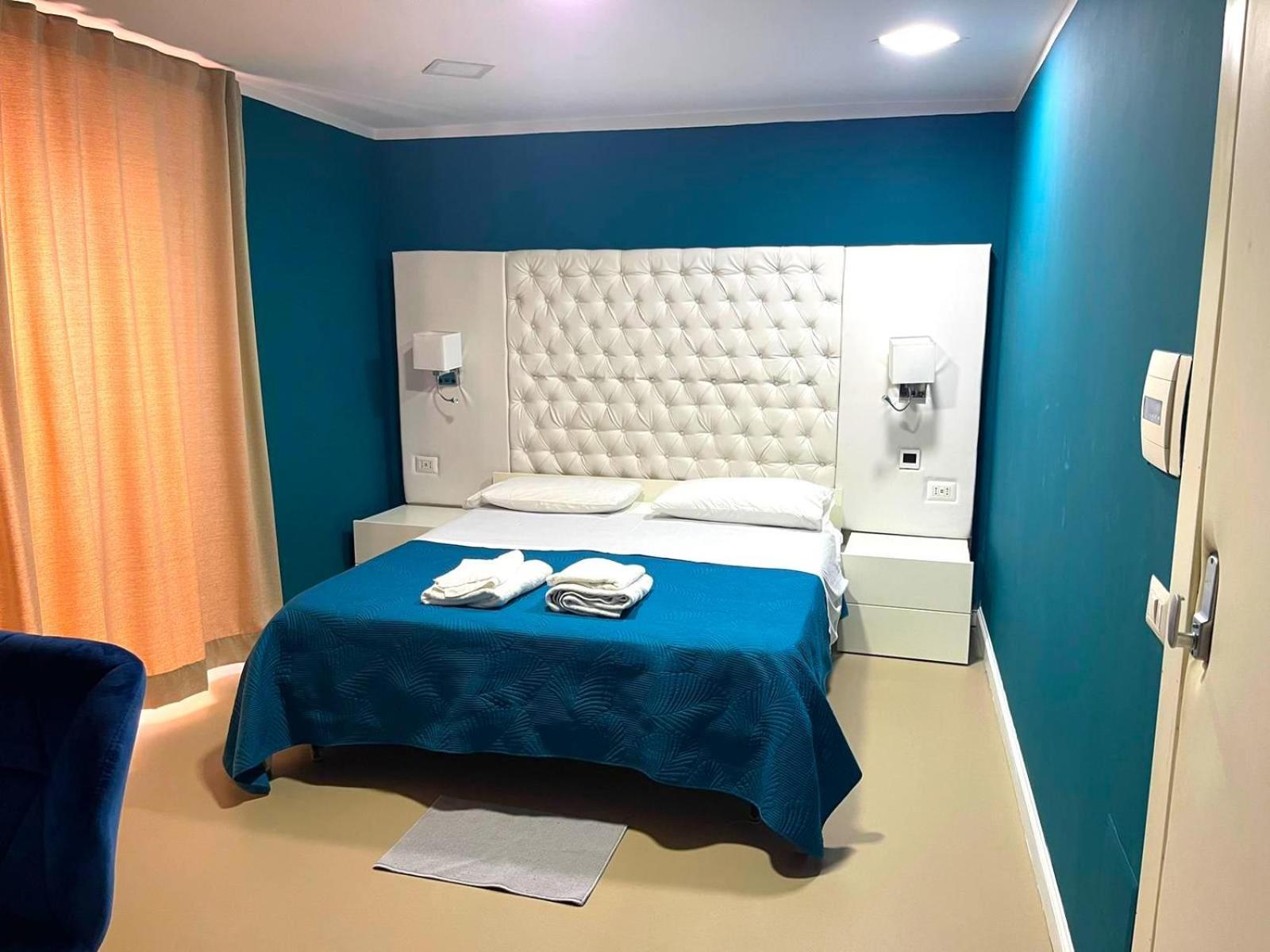 Bed And Breakfast Napoli Centro Storico Екстер'єр фото